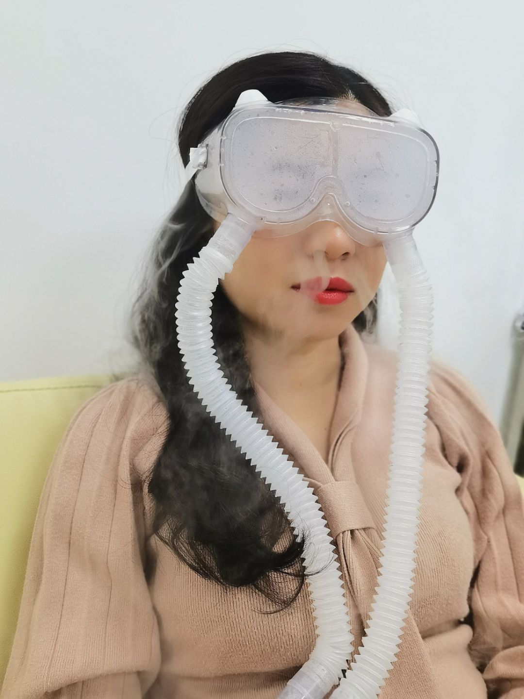 眼睛干澀、疲倦、刺痛……注意了！“干眼癥”可能找上你了！