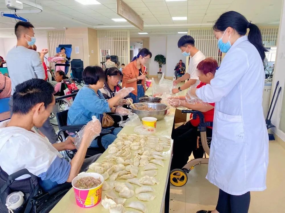 【保山安利醫(yī)院】“濃濃餃子香，深深關(guān)愛情”保山市殘聯(lián)肢體殘疾患者社會融入活動
